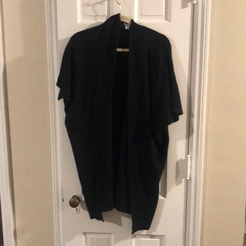 Long, short sleeved cardigan